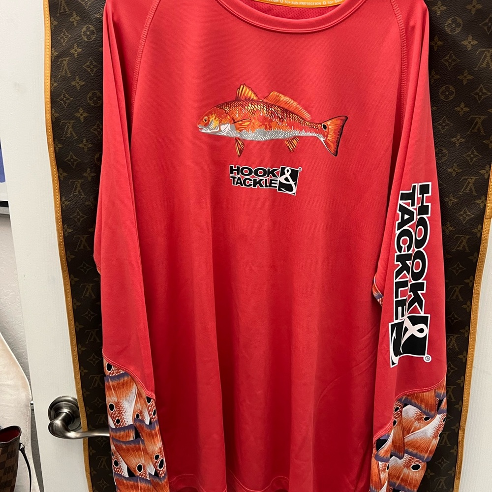 Hook & Tackle men’s fishing shirt